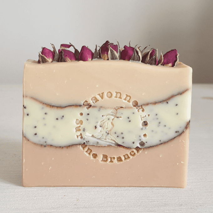 Savon Boutons de roses rouges 100g "Edition Limitée"