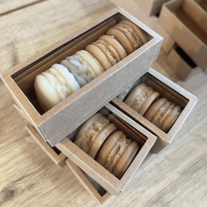 Coffret cadeaux 4 macarons-savons