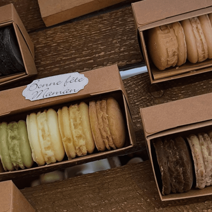 Coffret cadeaux 4 macarons-savons